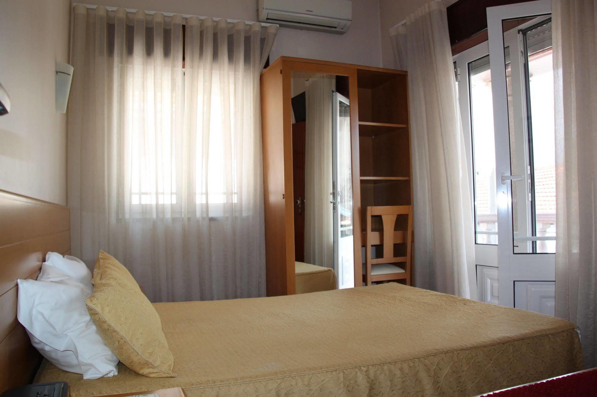 Hotel Quasar Pedroucos  Luaran gambar