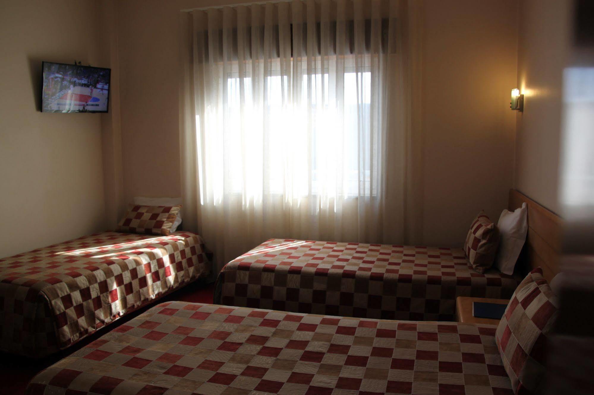 Hotel Quasar Pedroucos  Luaran gambar